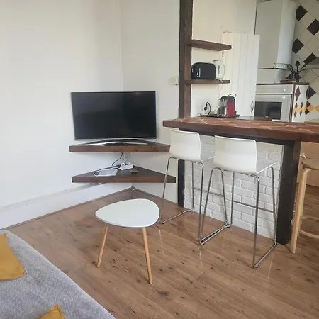 Апартаменти T2 Quartier Beaujardin *